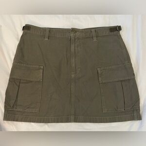 Aritzia- TNA Cargo Mini Skirt Olive Green Size 12